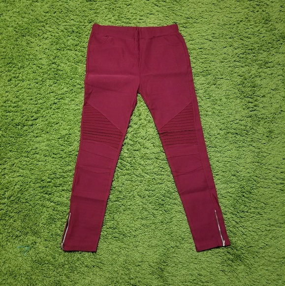 ~SOLD~🔥 NWT Wine Moto Jeggings 🔥 - Picture 5 of 5